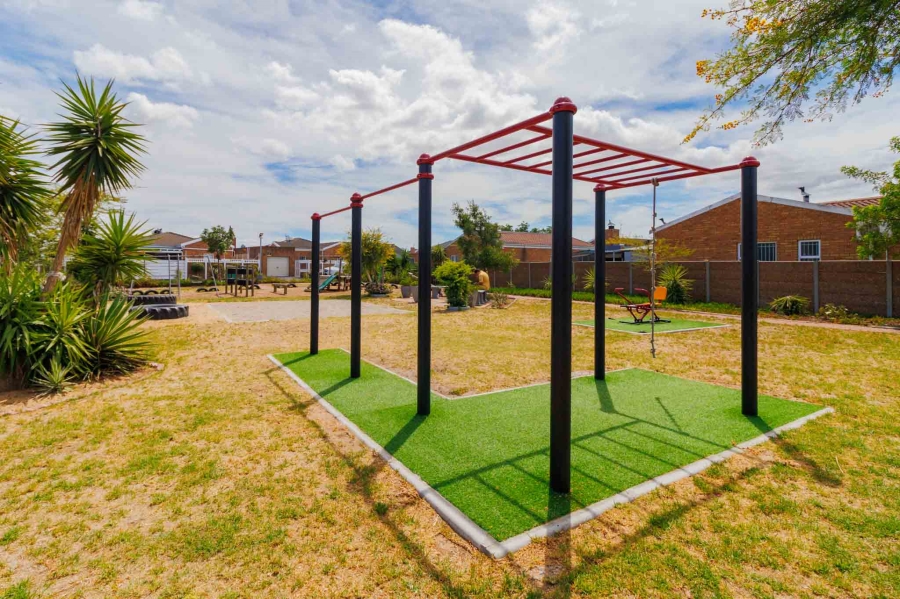 3 Bedroom Property for Sale in Windsor Park Estate Western Cape